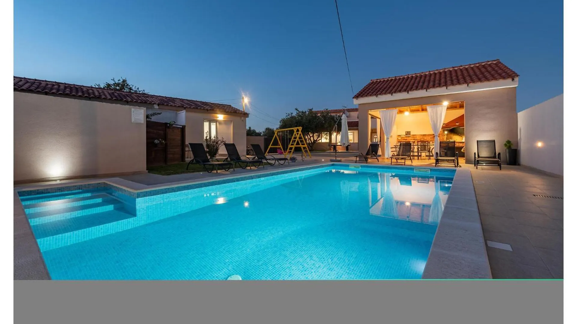 Stunning Home In Galovac With Kitchen contacts