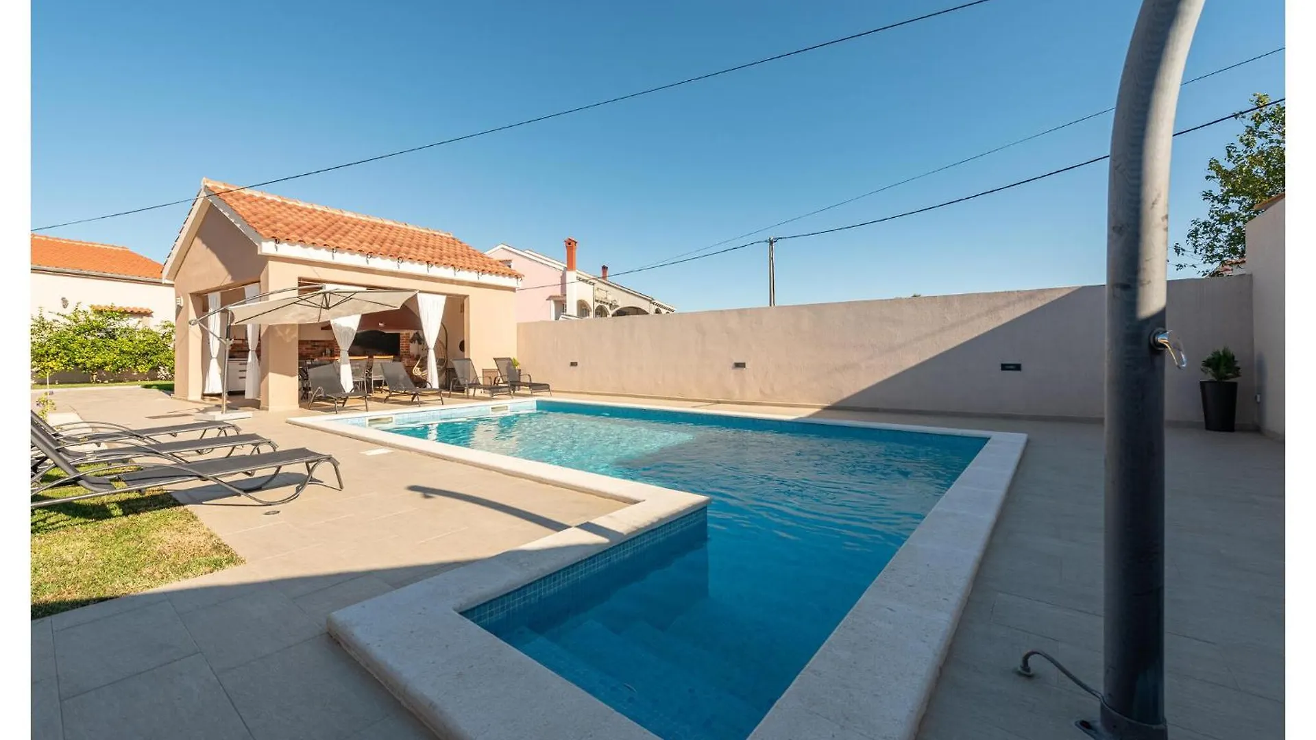 Stunning Home In Galovac With Kitchen Galovac (Zadar)