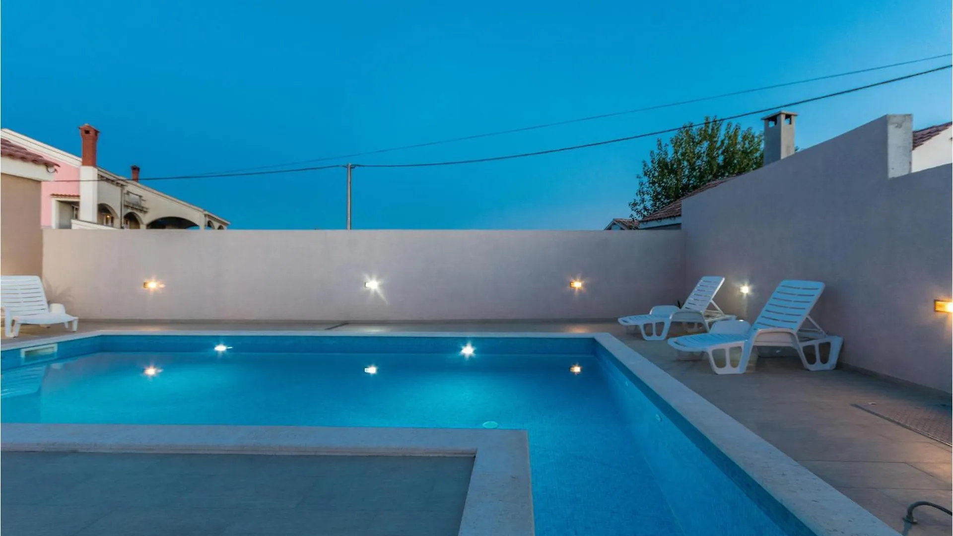 Holiday home Stunning Home In Galovac With Kitchen Croatia